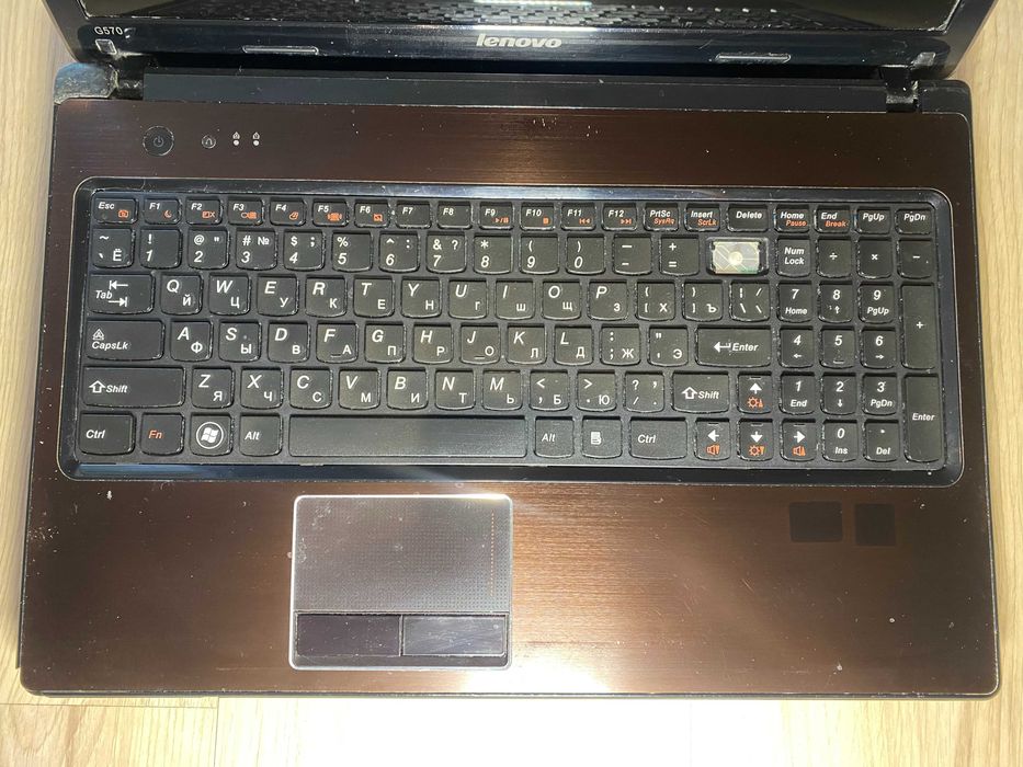 Lenovo G570 - i5-2520M / 16GB RAM