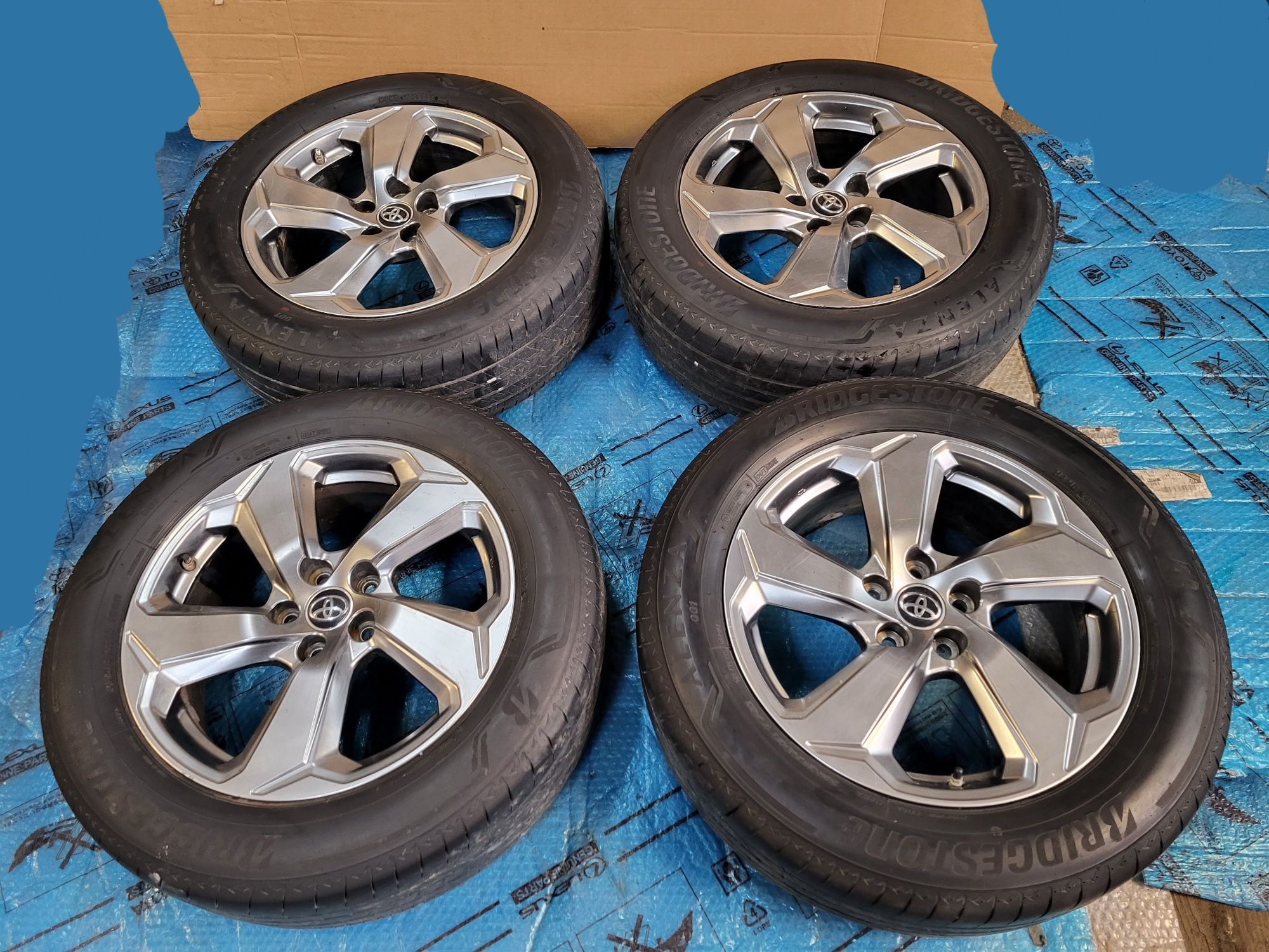 Felgi kola TOYOTA RAV4 V 18X7J