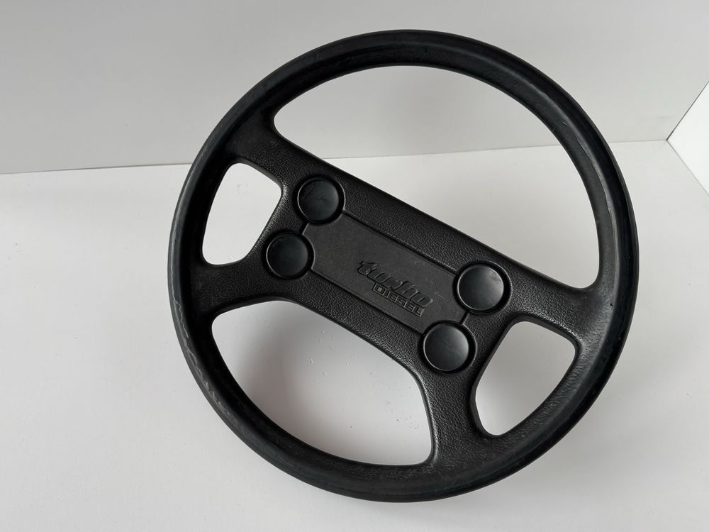 Kierownica retro VW Golf Jetta GTI GTD Scirocco Pirelli 16V G60 VR6