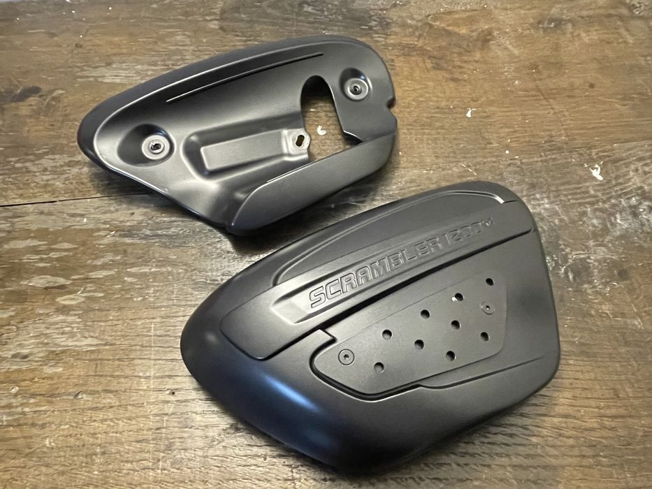 Triumph Scrambler 1200 XC boczek lewy prawy osłona cover