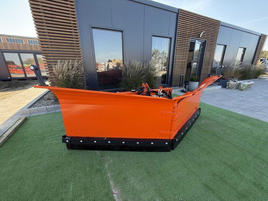 PŁUG DO ŚNIEGU – proste składane lekkie ciężkie komunalne