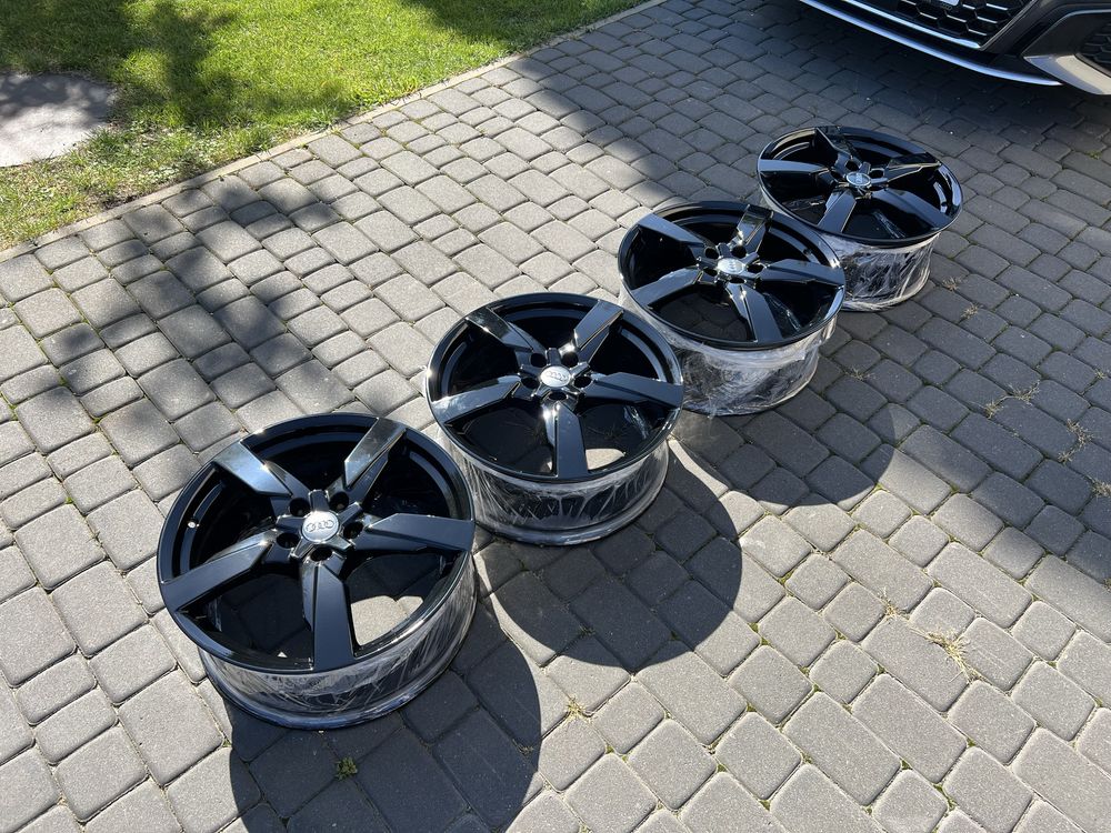 Audi TT TTS 8s0 A3 A4 A5 S3 S4 S5 Alu Felgi 19 Cali TPMS Dekle Orygina