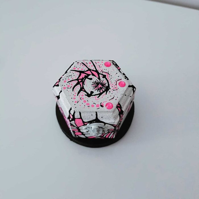 Caixa para jóias, pintada à mão