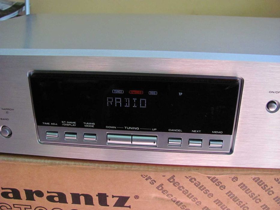 Tuner Marantz ST6001