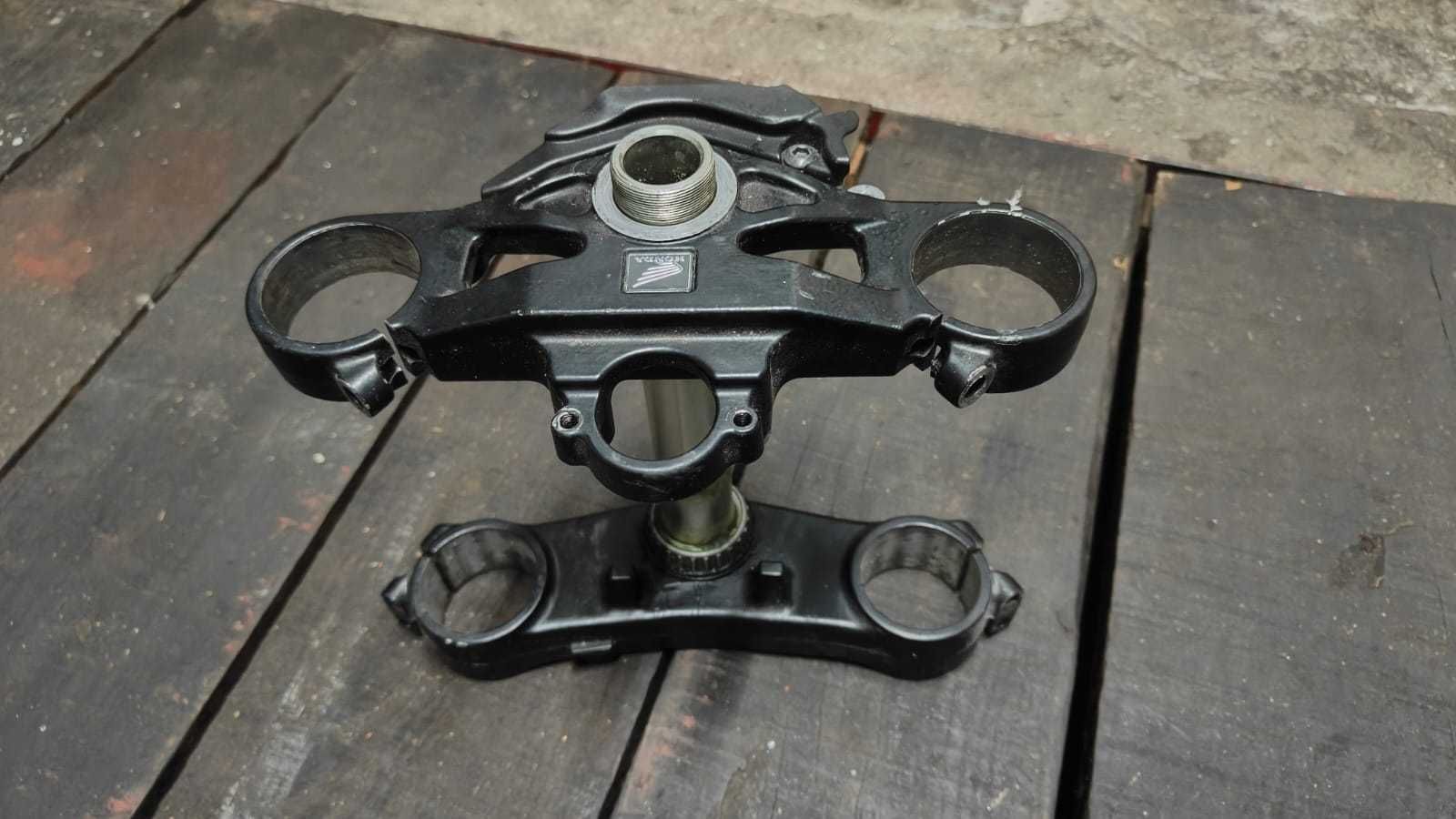 Coluna de direção Honda CBR 1000RR - 2008