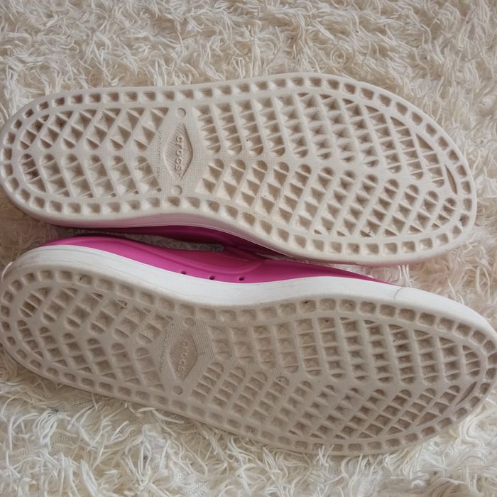 Сліпони крокс crocs