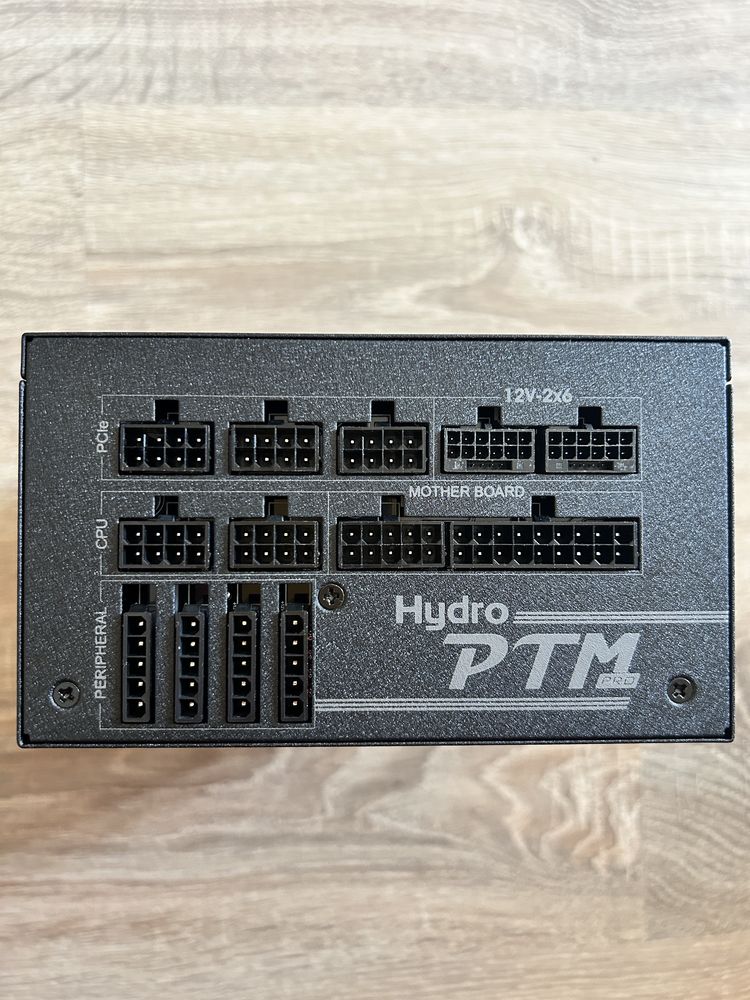 Блок живлення FSP PTM Pro 1650W ATX3.1 Platinum PPA16F0101