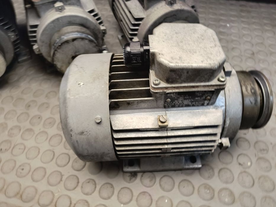 Silnik 0,75kw 1440/min elektryczny motor ws15  wiertarki