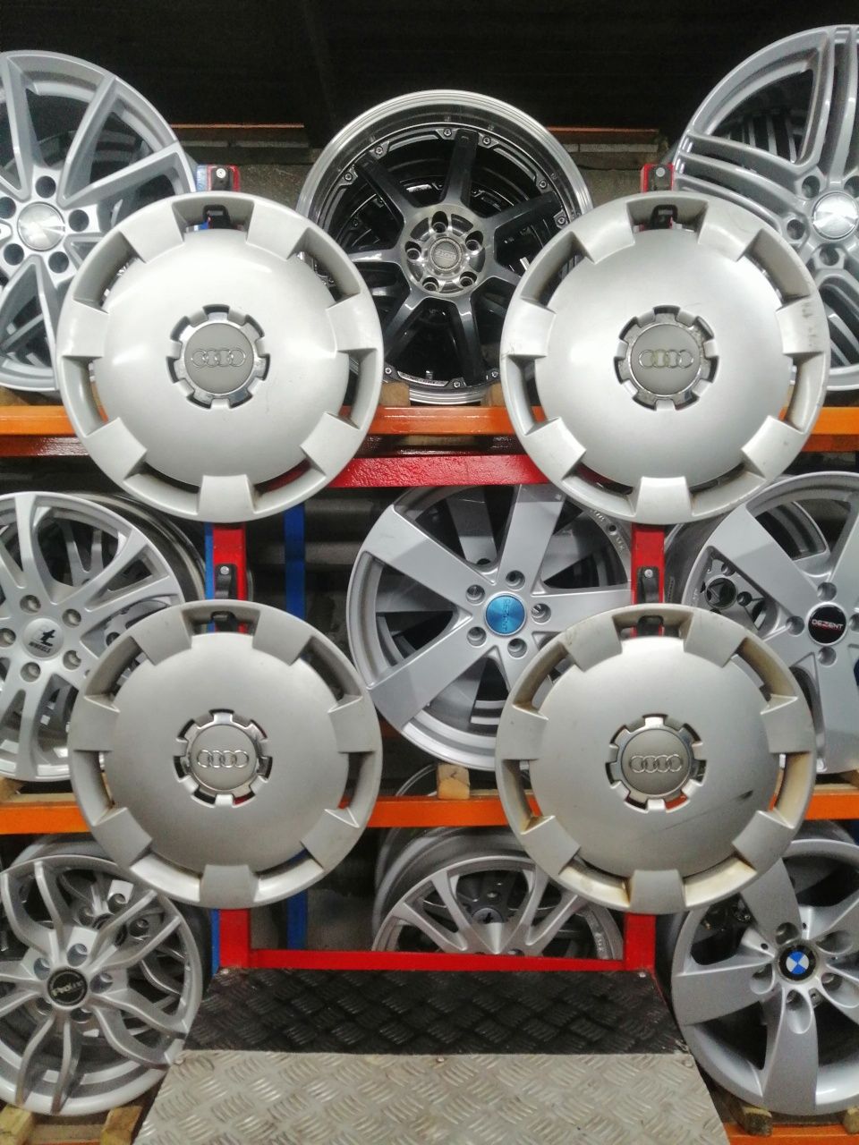 Oryginalne Kołpaki AUDI 16" Super Stan !