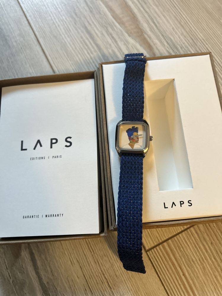 Годинник LAPS