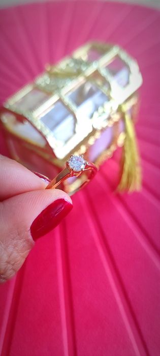 Anel solitário de moedas antigas