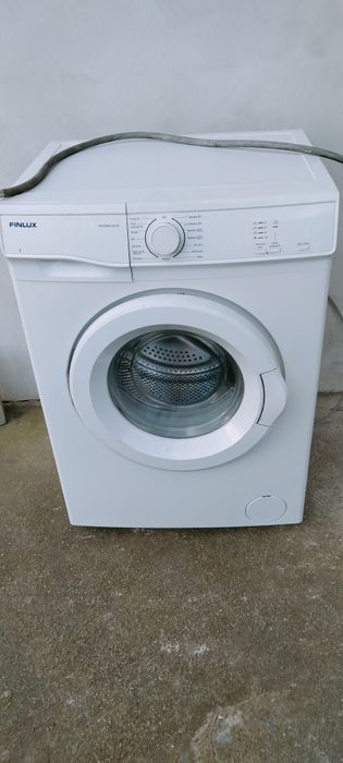 Pralka uszkodzony programator  za dwie kawy na części