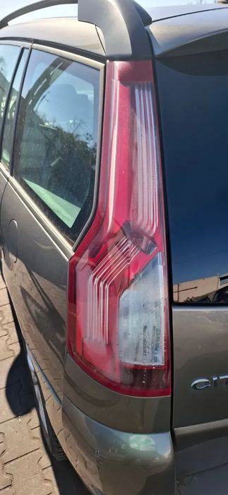 CITROEN C4 PICASSO I LIFT lampa lewa lewy tył