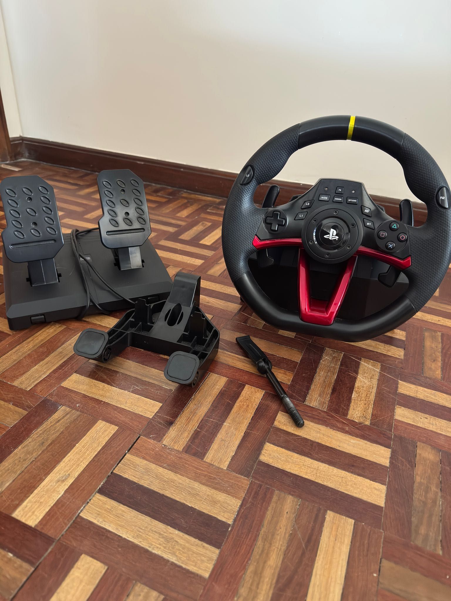 HORI Wireless Racing Wheel Apex