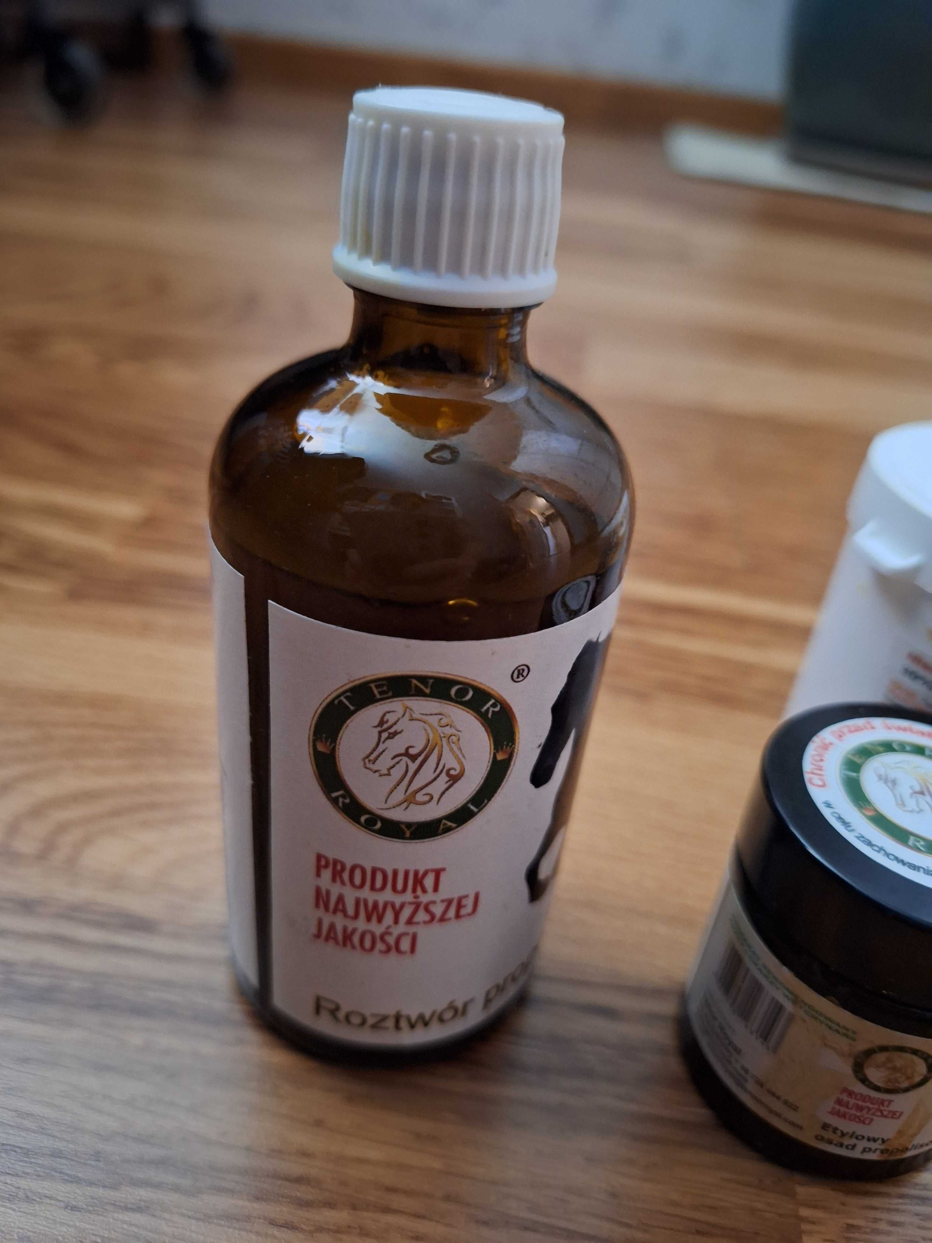 Roztwór propolisowy 20% 100ml firmy Tenor Royal dla konia, psa, kota