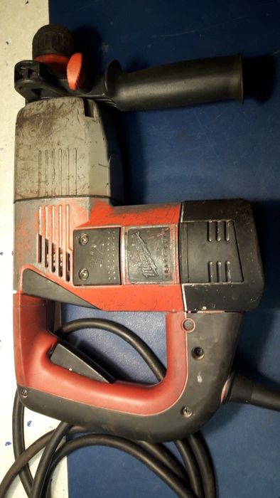 Mlotowiertarka Milwaukee PLH 32 XE
