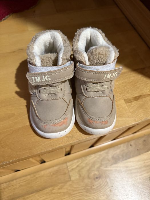 Взуття утеплені