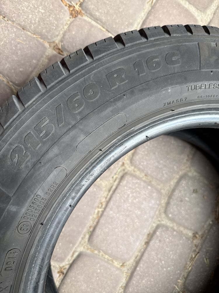 Opony Michalin Agilis 51 215/60/16c 103/101