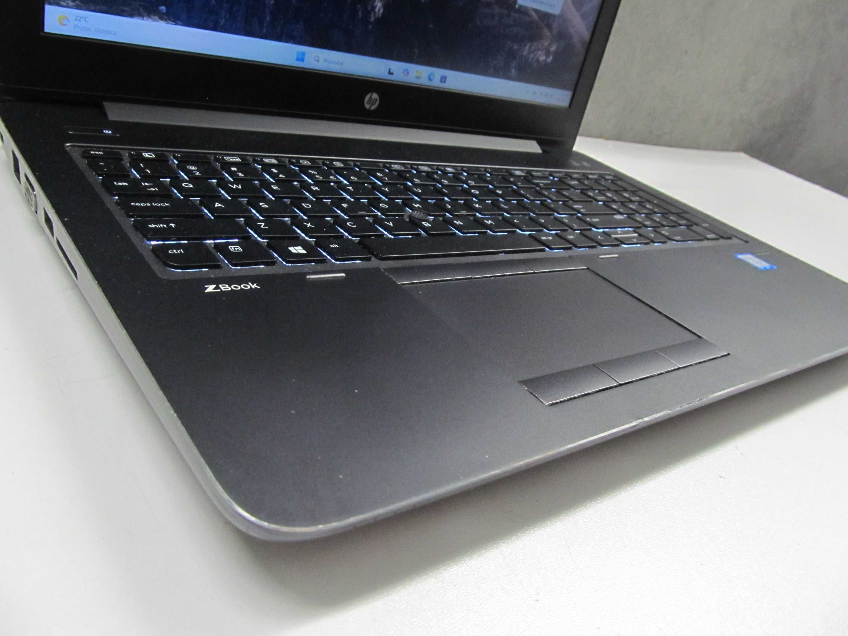 Laptop HP Zbook 15 G4 i7 7700HQ ram 32GB dysk 512SSD NVIDIA QUADRO FHD