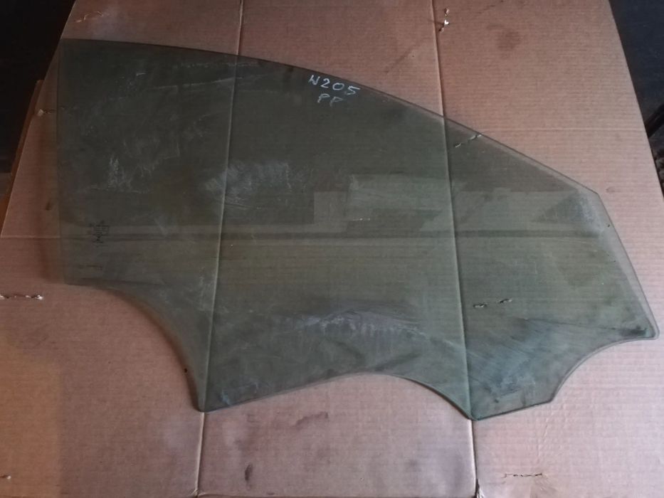 Mercedes W205 Szyba Drzwi Prawy Przód