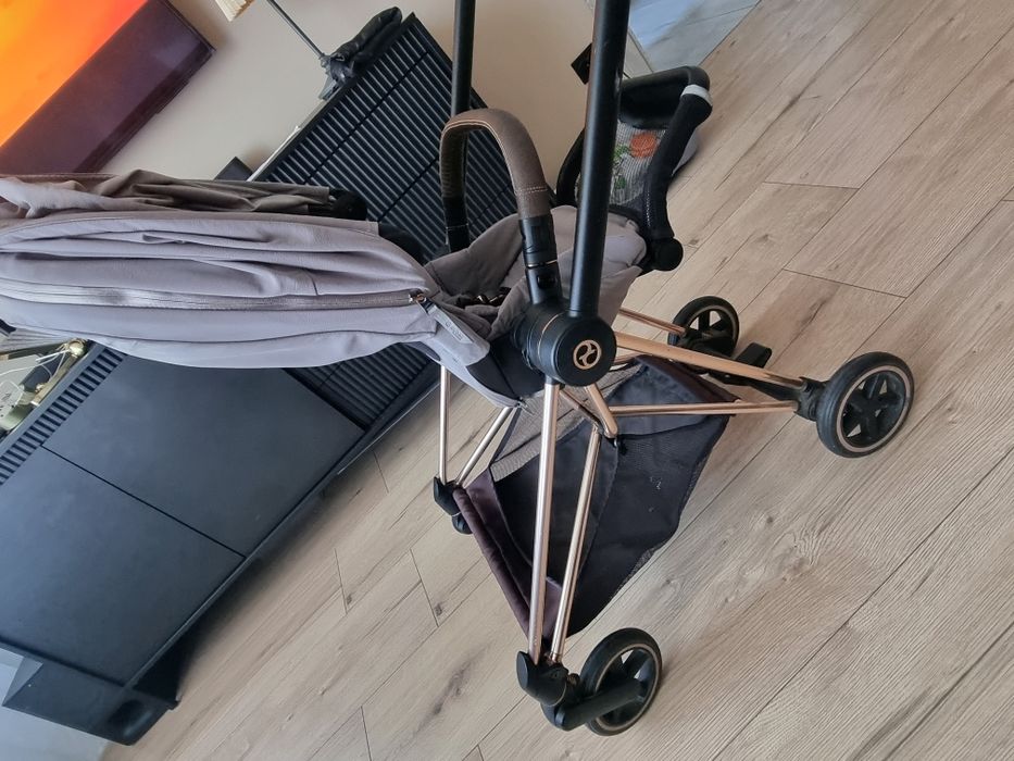 Cybex MIOS w dobrym stanie