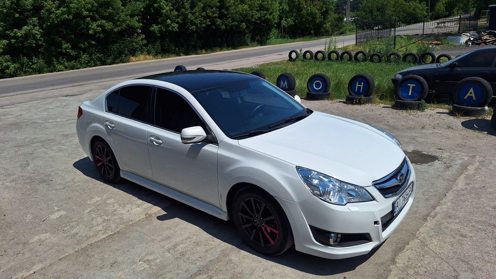 Subaru legacy 2.5 2011