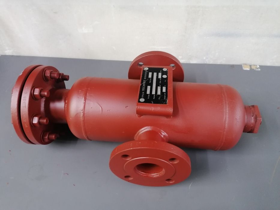 Filtroodmulnik kołnierzowy DN-50