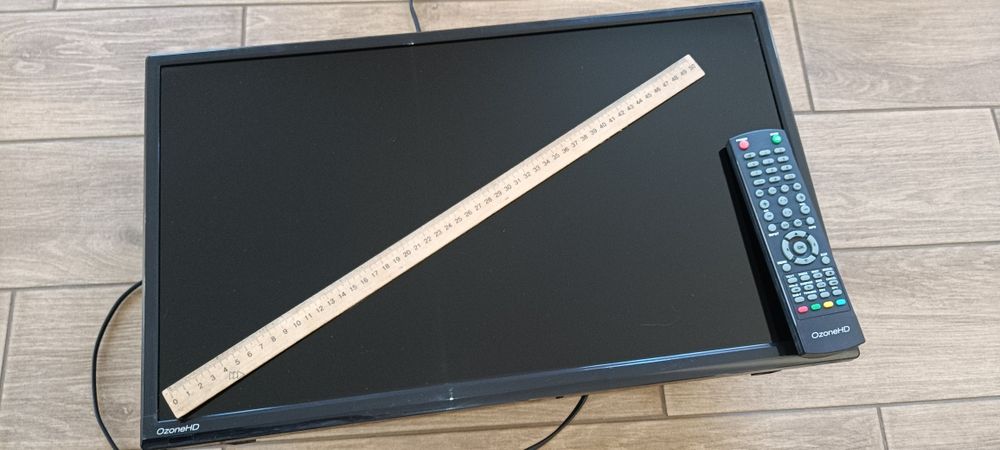 Телевізор  OzoneHD 24 HQ92T2
