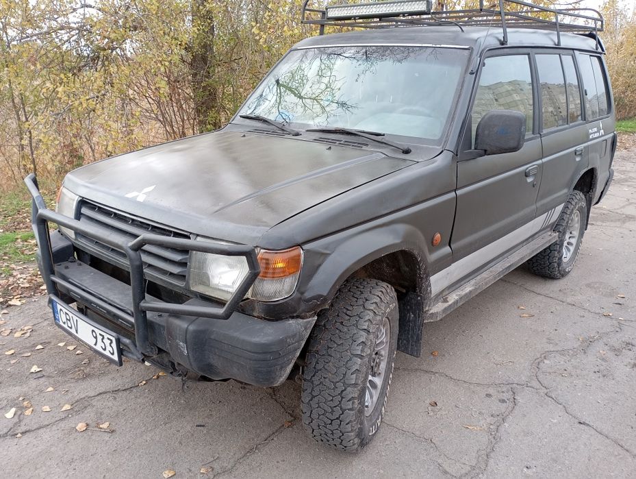 Продам Мітсубіші Паджеро 2.5