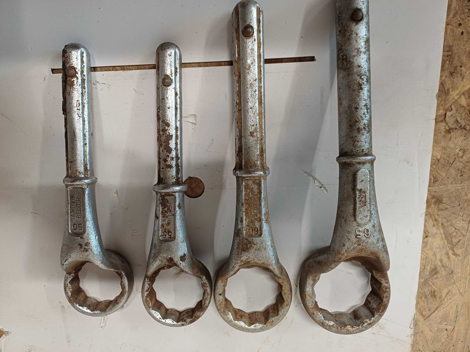 Sandvik Belzer. Klucze do dociągania. Odsadzone. 50,55,60,65. Używane.