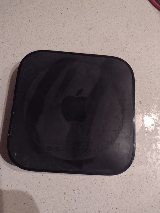 Urządzenie Apple tv sprawne brak pilota