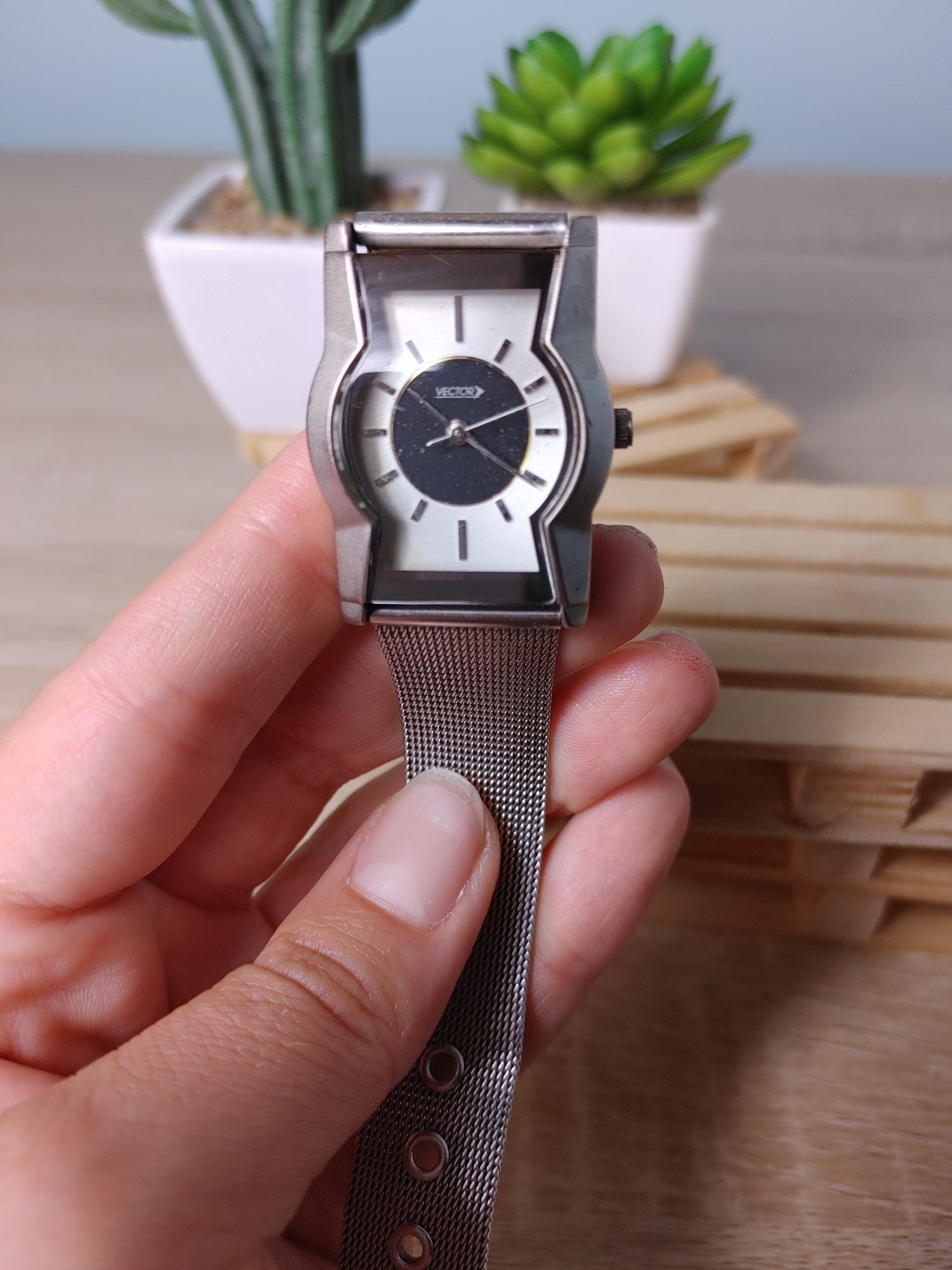 Zegarek damski srebrny na bransolecie Zibi Vector Japan stainless