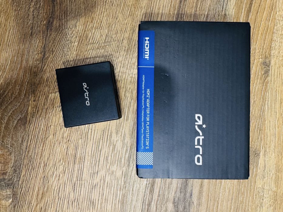 Sprzedam zestaw sluchawkowy kompletny do PS5/PS4