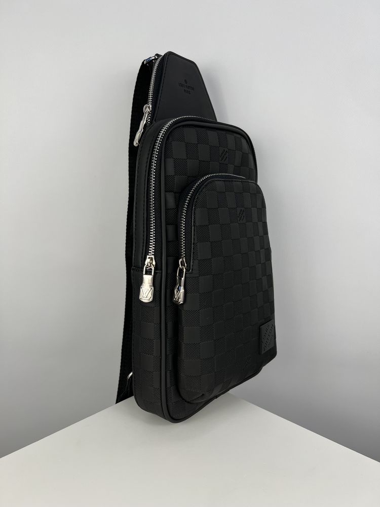 Велика Чоловіча сумка-слінг - Louis Vuitton