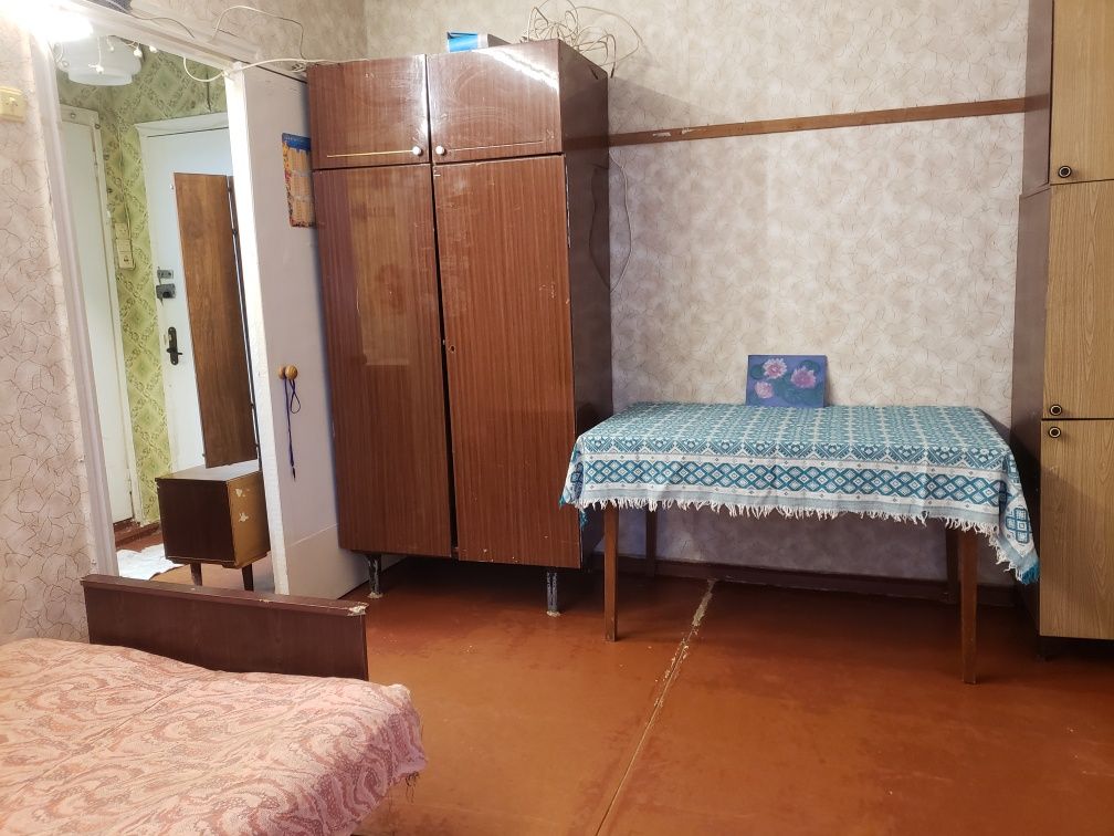 Сдам 1 комнатная квартира Залютино. Рынок. Оплата 3500 грн.
