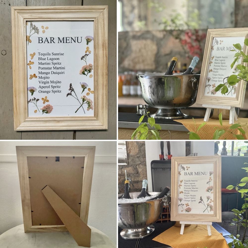 Drink bar menu w drewnianej ramce z suszonymi kwiatami wesele