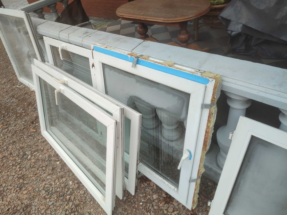 Okna kwatery z demontażu