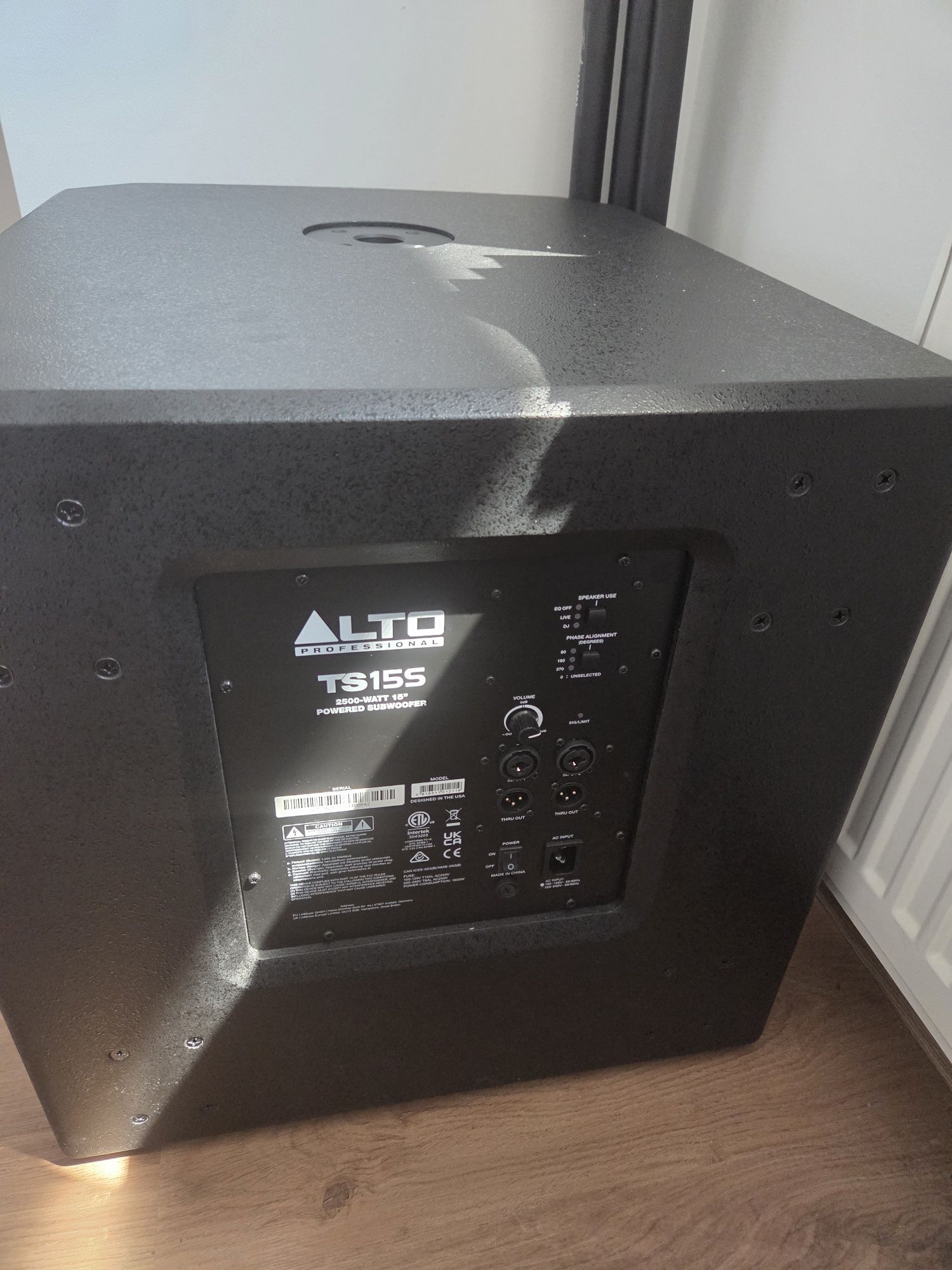 Subwoofer Alto Pro TS15S