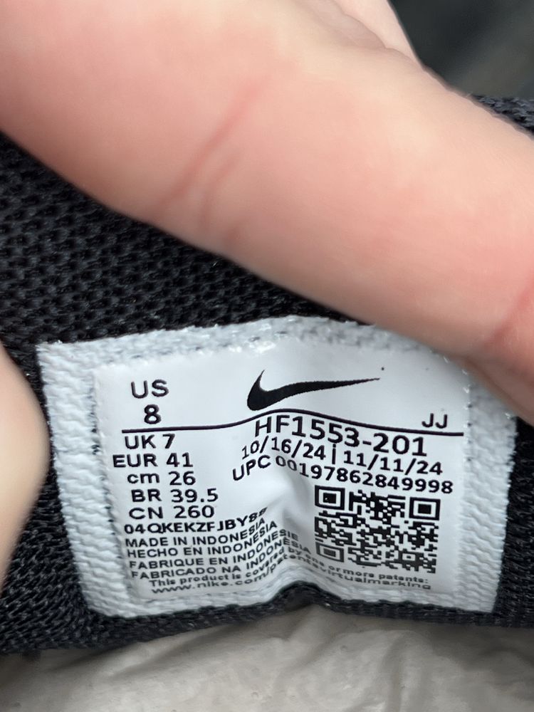 Оригінальні кросівки Nike Zoom Vomero 5 HF1553-201