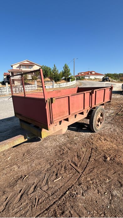 Reboque agricula