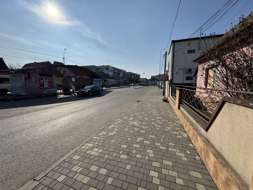 Продаються земельні ділянки в центрі м. Тячів (навпроти Alma)