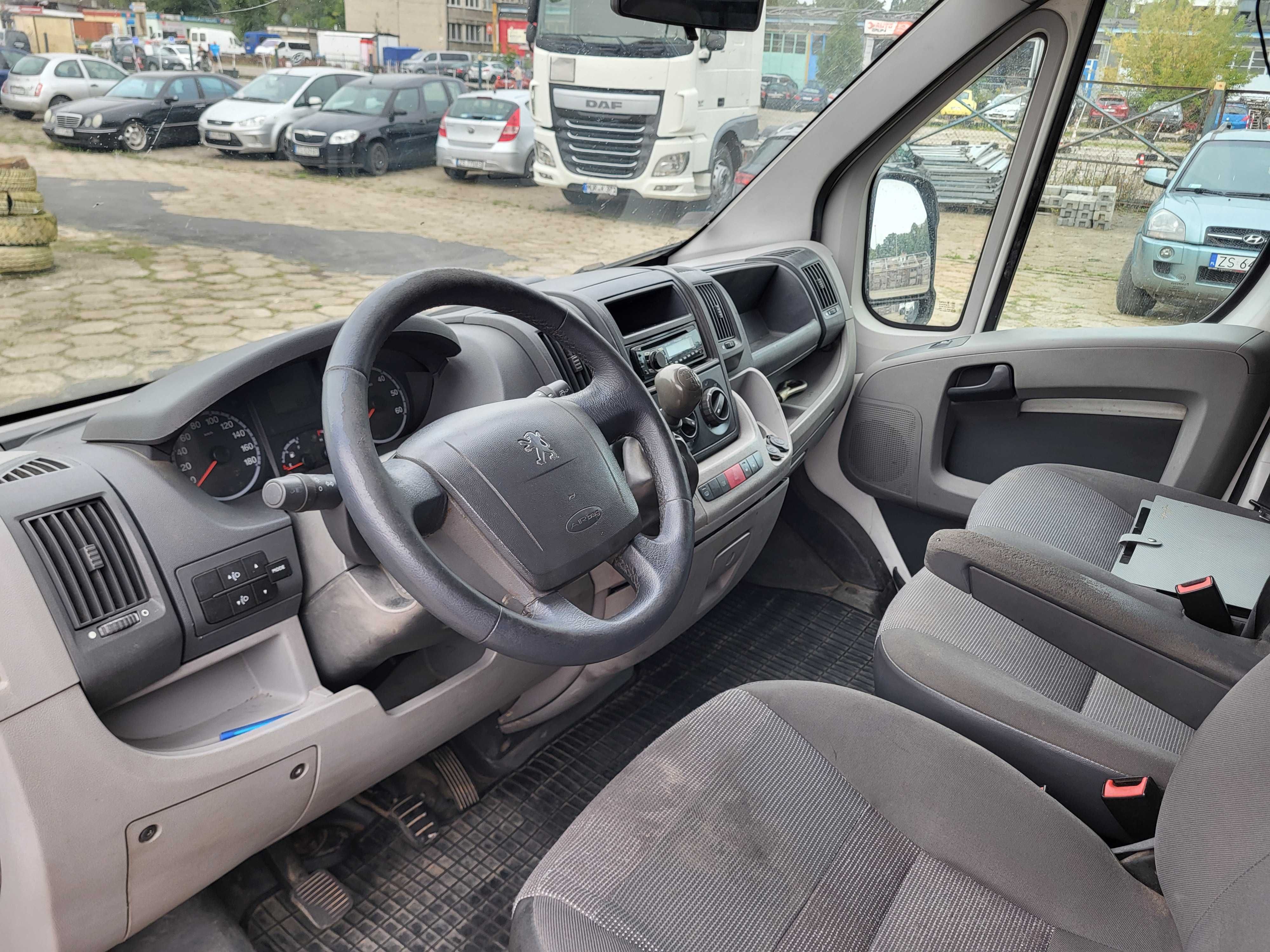 Autolaweta Peugeot Boxer 2,2 Diesel 120KM rok 2011 klima, 7os. EXPORT