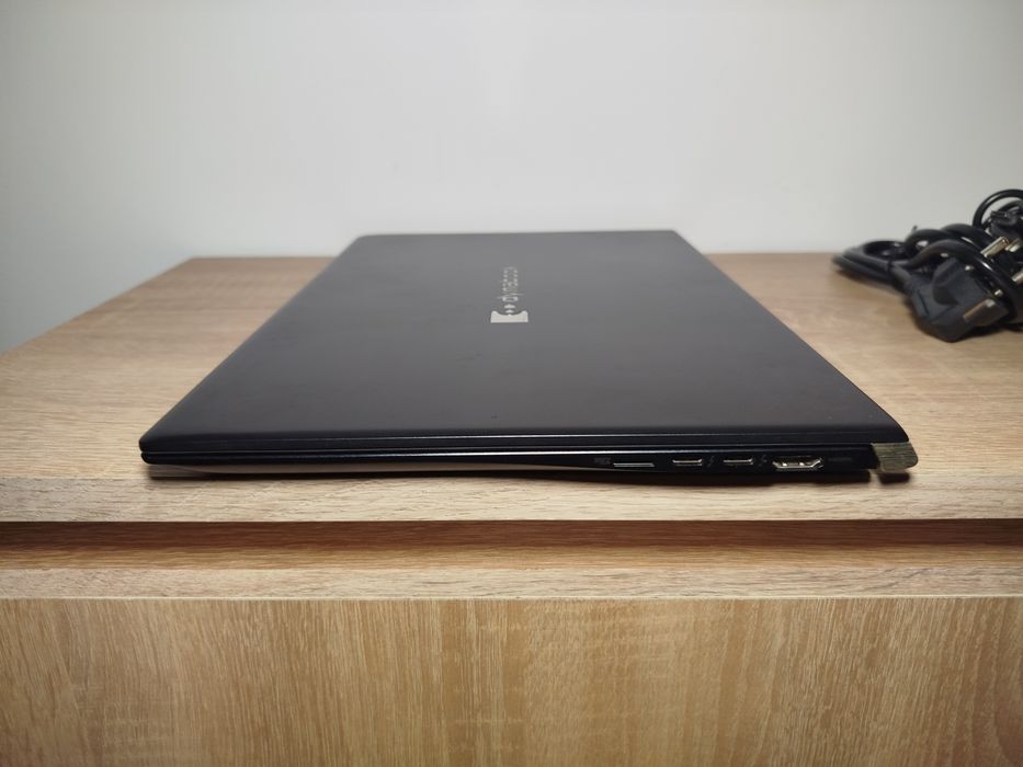 Dynabook Tecra X40-F-15F – ultrabook biznesowy z procesorem i7!