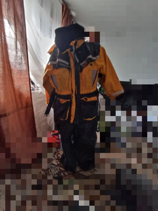 Срочно костюм комбинезон поплавок для зимней рыбалки, охоты