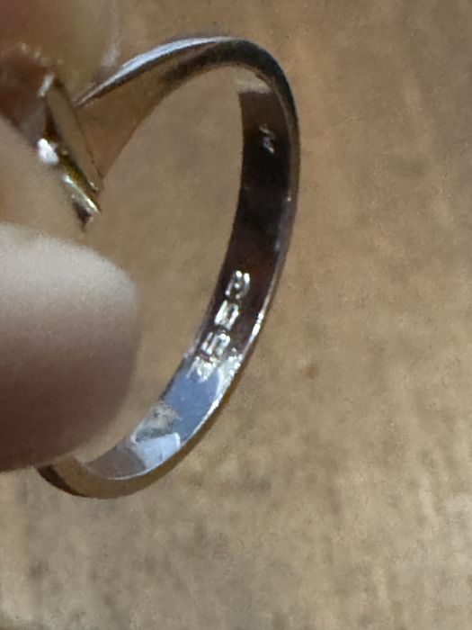 Anel Solitario diamante talhe brilhante H.Stern