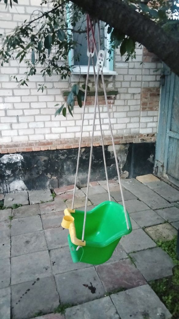 Віддам дитячу люлячку