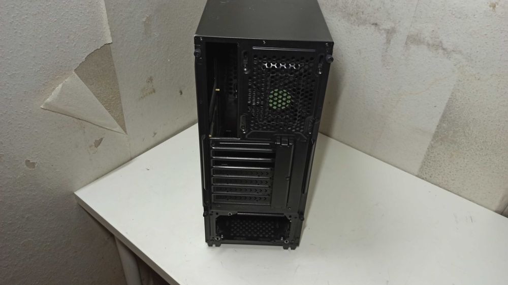 Obudowa SilentiumPC Regnum RG1 Pure Black