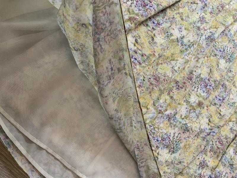 Сукня h&m холтер відкриті плечі чайне
H&M 42/XL/50 40/L/48