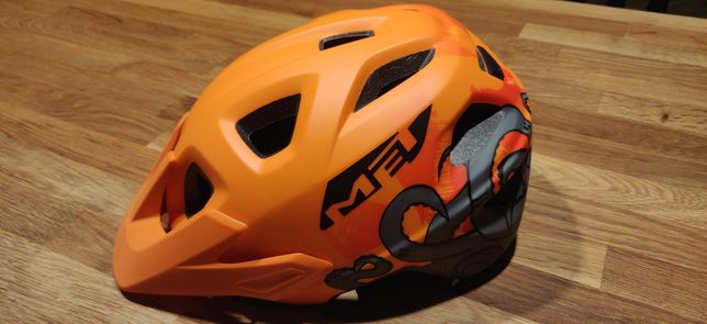 Kask rowerowy MET Eldar Orange Octopus - jak nowy