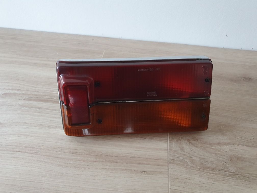 Lampa tył ława Fiat 125p duży  lewy chrom